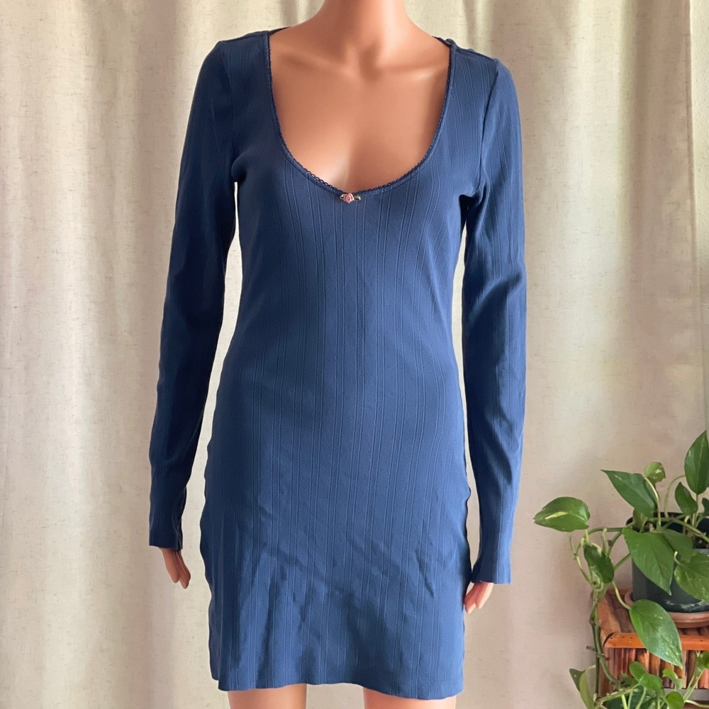 ASOS DESIGN Blue Ribbed Long Sleeve Mini Dress Rosebud Lace Trim Coquette Size 4 - Picture 2 of 6